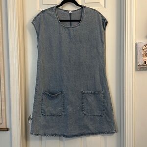 Denim a line pocket front boxy dress small